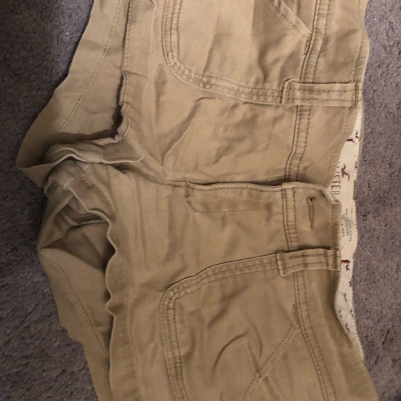 Hollister shorts - Picture 2 of 3